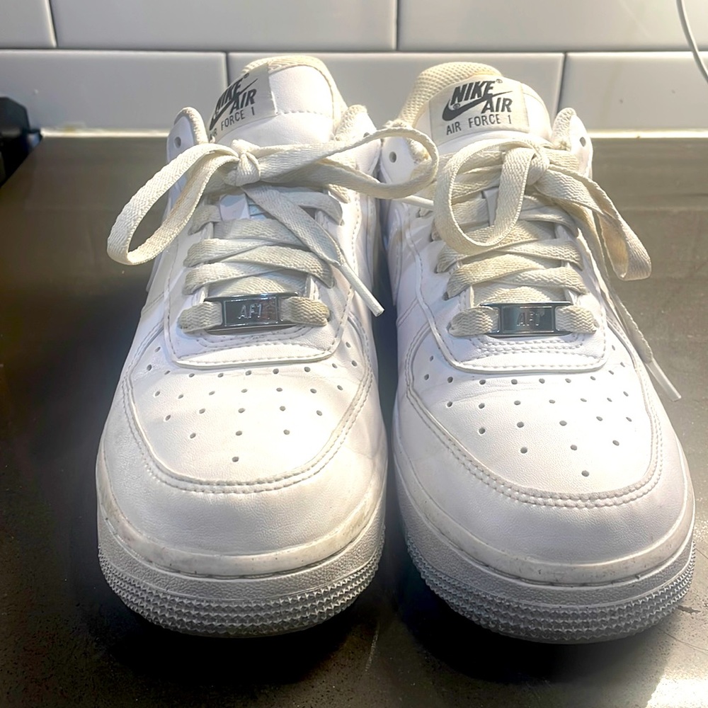 AF1